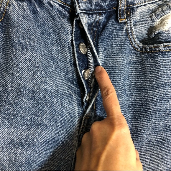 Pacsun Cotton Distressed Ripped Buttoned High Rise Straight Blue Wash Jeans 26 - Picture 4 of 16